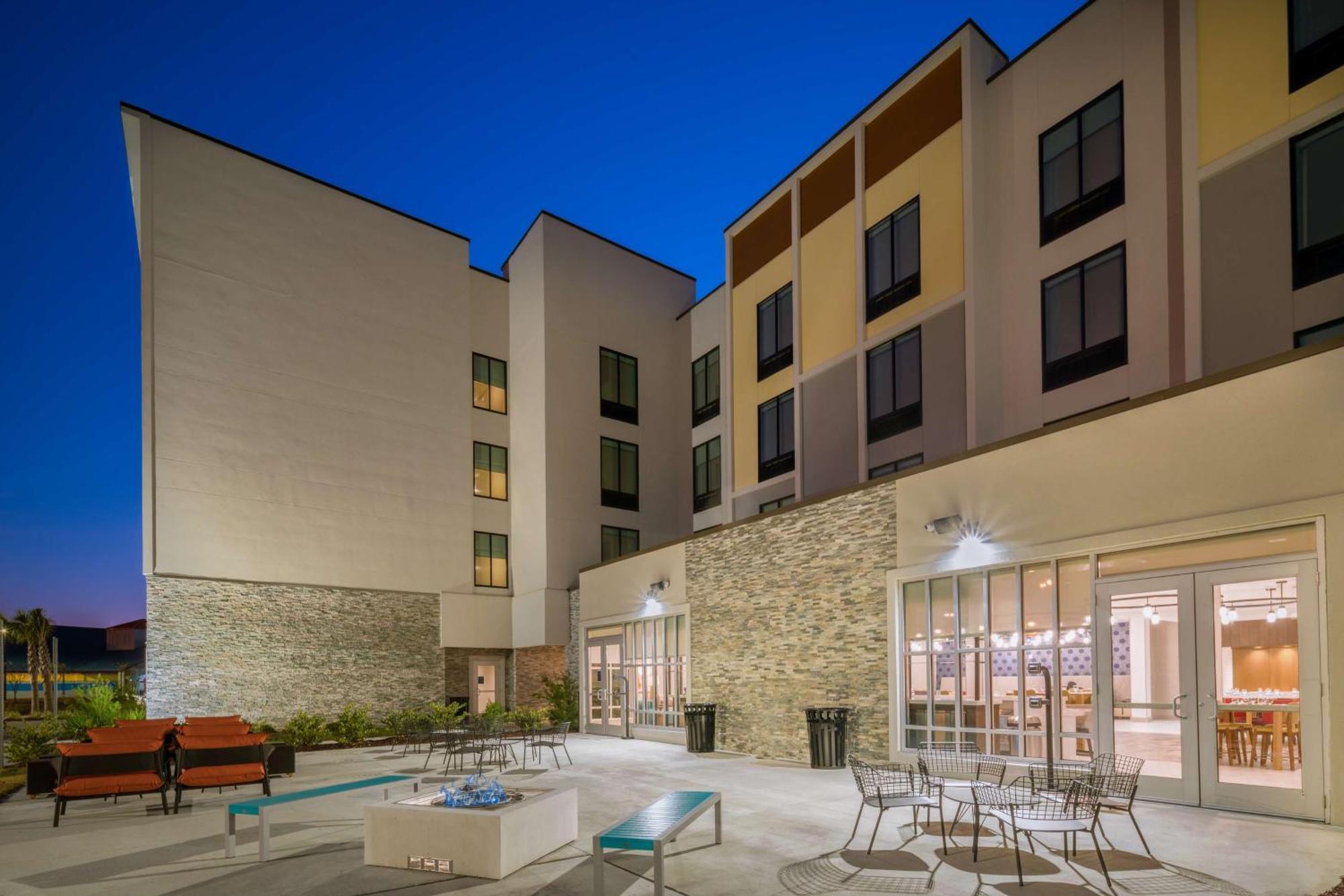 Hilton Garden Inn Brunswick Exterior foto
